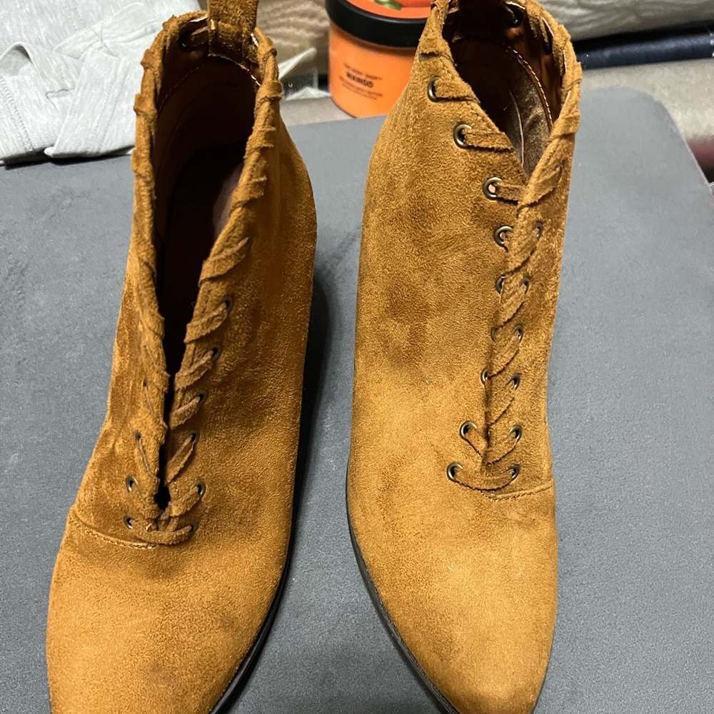 Suede boots - Picture 2 of 2